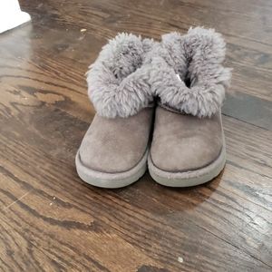 UGGS grey charcoal gray toddler